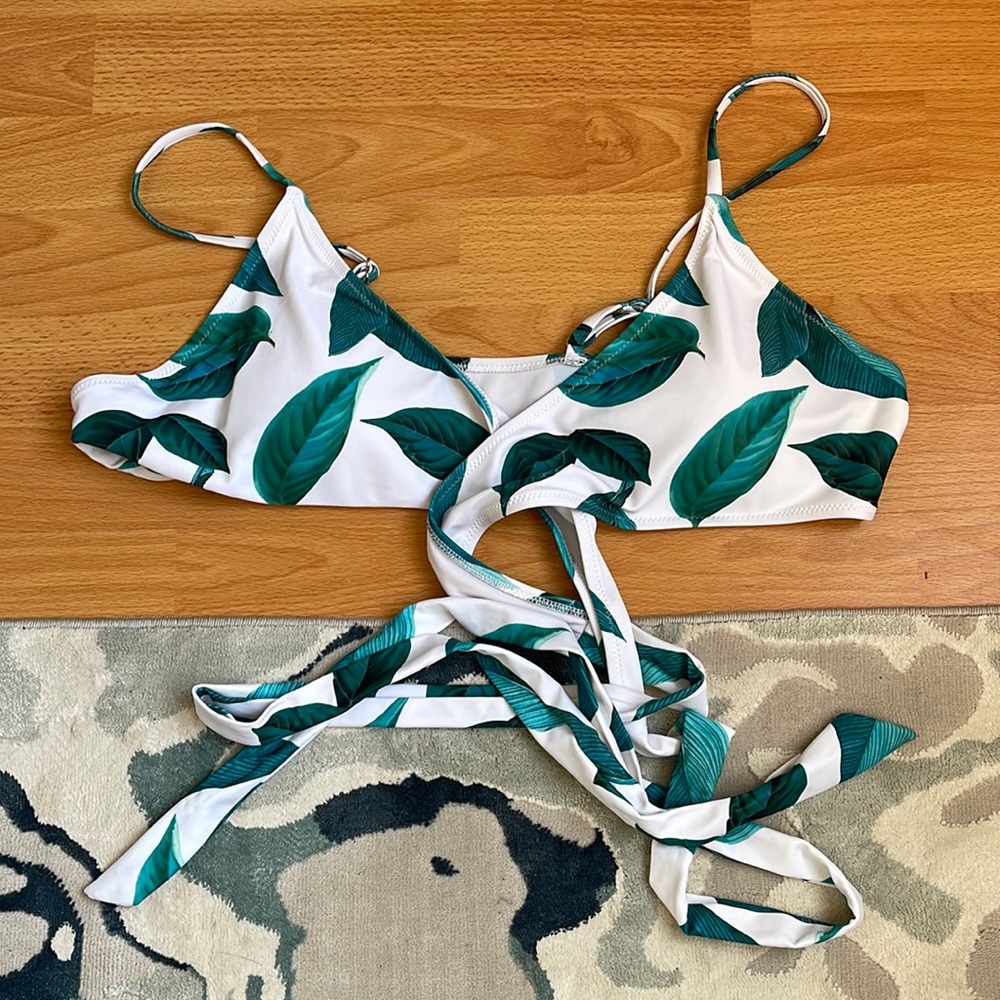 Cupshe Bikini Top